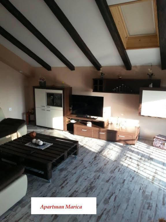 Apartment Apartments Marica Zadar